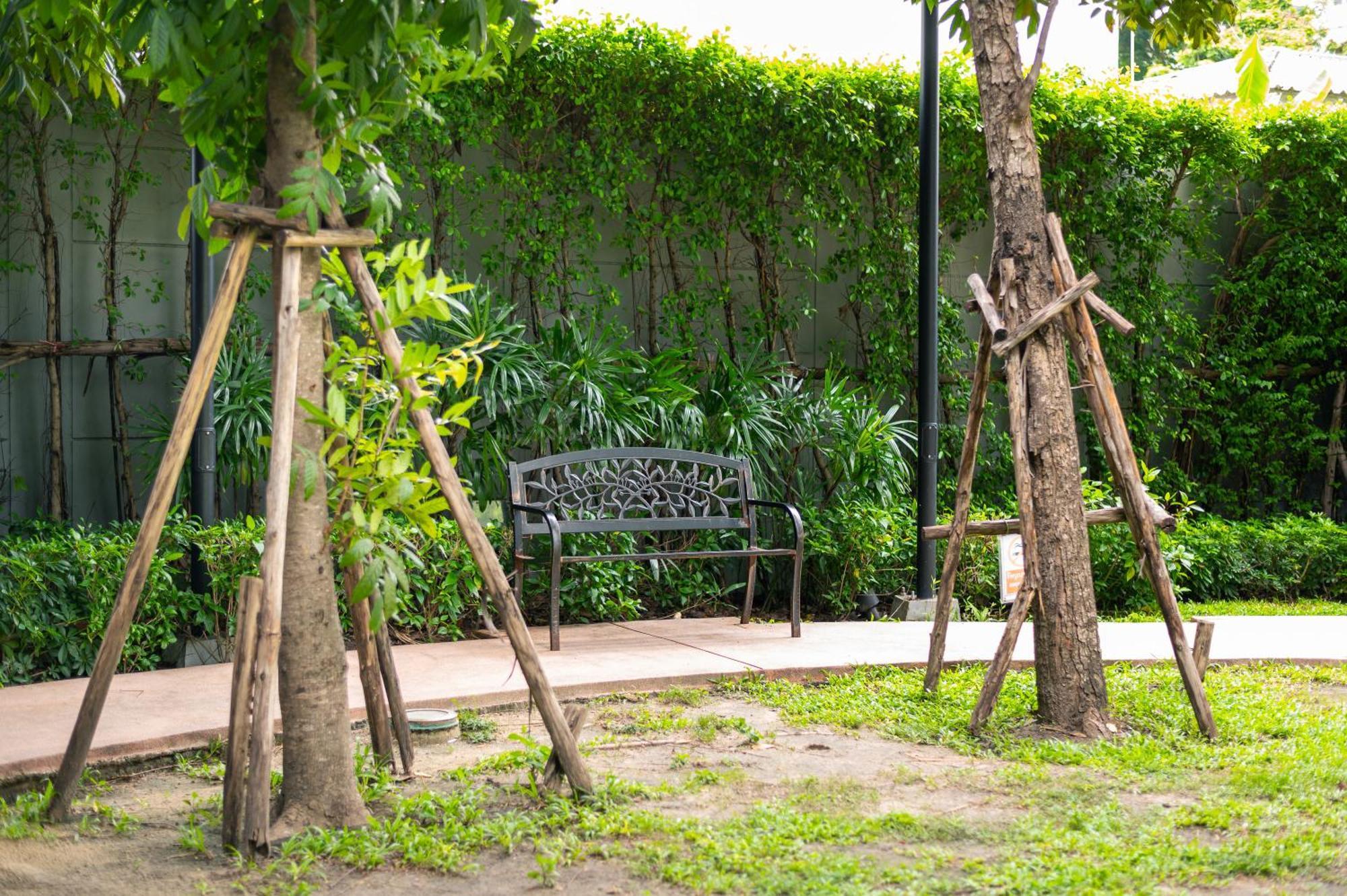 The Rich Residence Sukhumvit Nana Bangkok Bagian luar foto