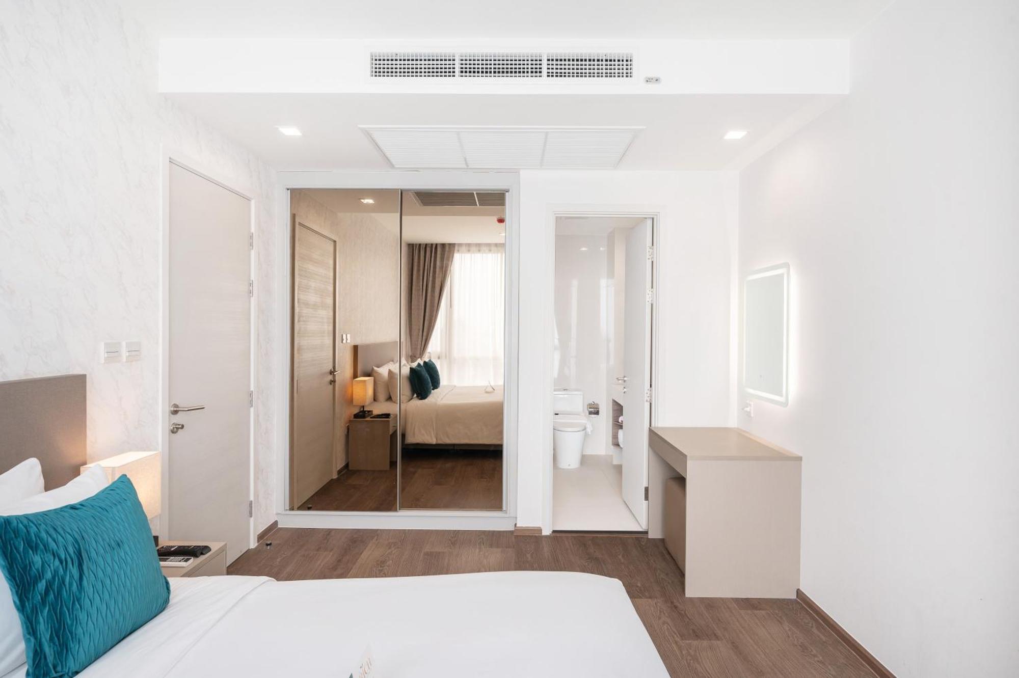 The Rich Residence Sukhumvit Nana Bangkok Bagian luar foto