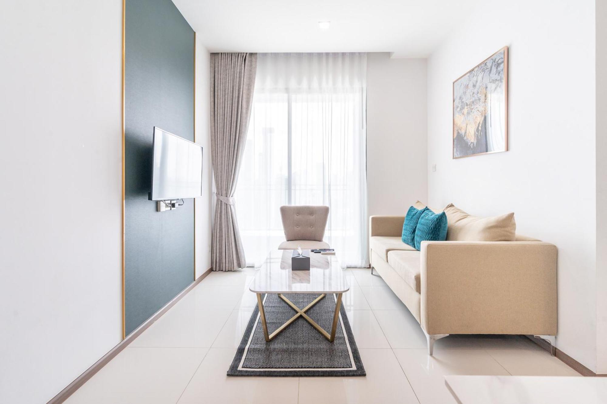 The Rich Residence Sukhumvit Nana Bangkok Bagian luar foto