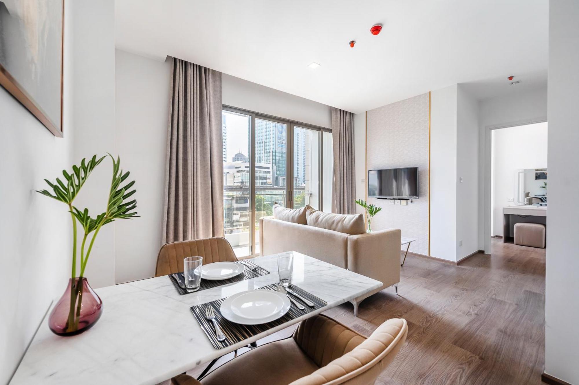 The Rich Residence Sukhumvit Nana Bangkok Bagian luar foto